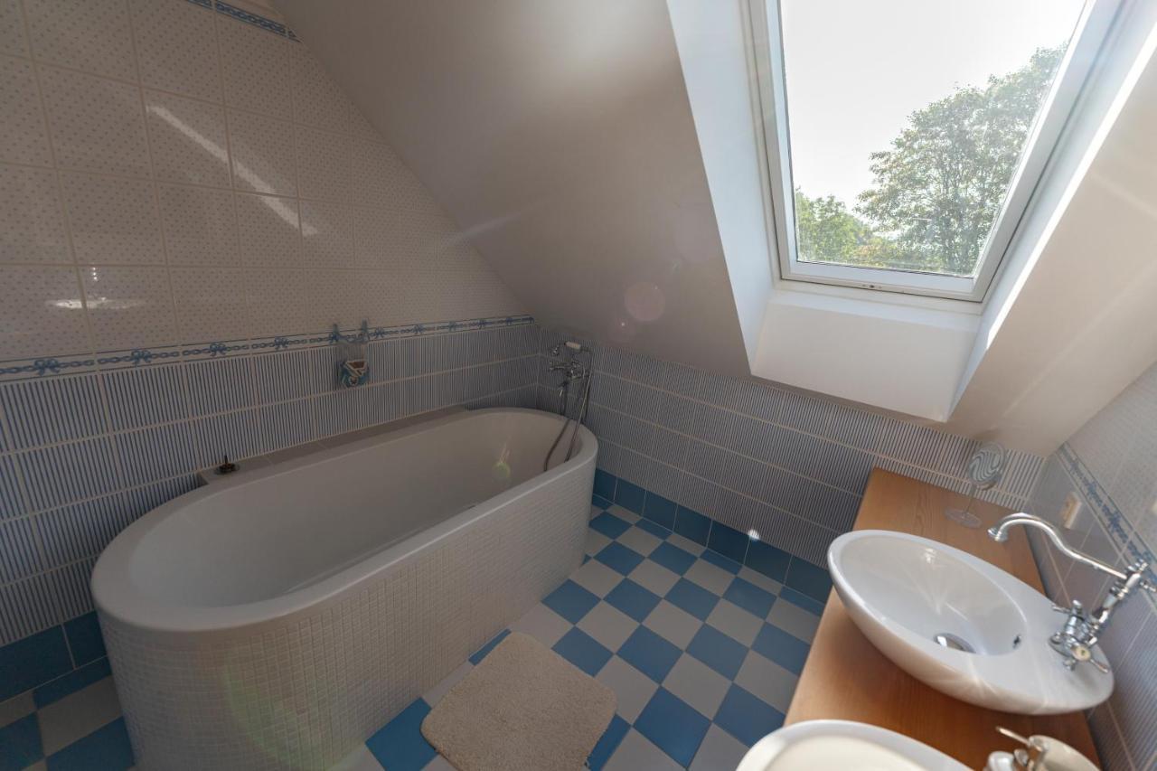 Vila Moderni Sumavska Roubenka S Vyhledem Na Boubin Vimperk Exteriér fotografie