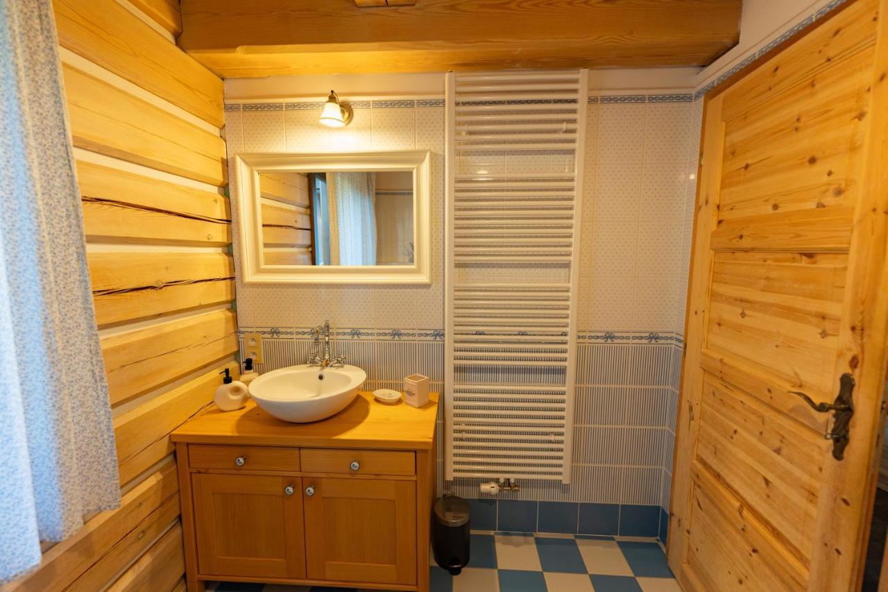 Vila Moderni Sumavska Roubenka S Vyhledem Na Boubin Vimperk Exteriér fotografie